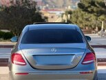 Mercedes E 220 d-3