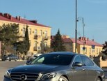 Mercedes E 220 d-11