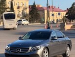 Mercedes E 220 d-10