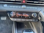 Hyundai Elantra-16