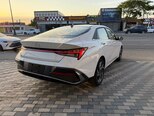 Hyundai Elantra-9