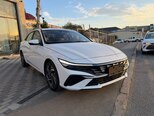 Hyundai Elantra-5