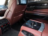 BMW 750-19