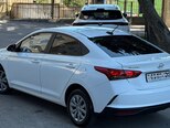 Hyundai Accent-6