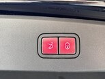 Mercedes E 250 4MATIC-6