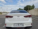 Hyundai Sonata-21