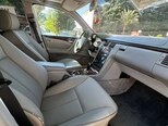 Mercedes E 240-6