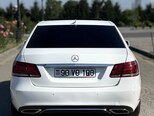 Mercedes E 220-2
