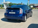 Toyota Prius-7