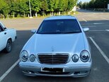 Mercedes E 240-8