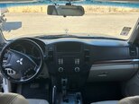 Mitsubishi Pajero-7