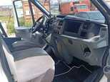 Ford Transit-11