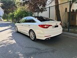 Hyundai Sonata-5