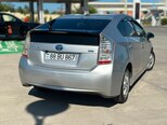 Toyota Prius-9
