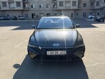 Hyundai Elantra-1