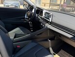 Hyundai Elantra-12