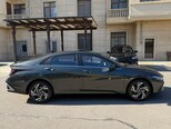 Hyundai Elantra-3