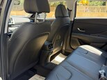 Hyundai Elantra-11