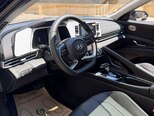 Hyundai Elantra-9