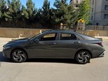Hyundai Elantra-7