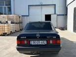 Mercedes 190-2
