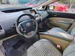 Toyota Prius-10