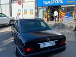 Mercedes 200 D-7