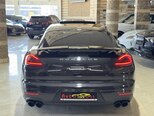 Porsche Panamera Turbo-10