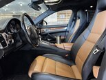 Porsche Panamera Turbo-13