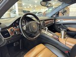Porsche Panamera Turbo-12
