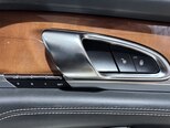 Porsche Panamera Turbo-27