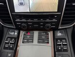 Porsche Panamera Turbo-21