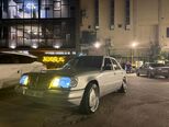 Mercedes 300 E-1
