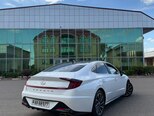 Hyundai Sonata-4