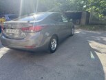 Hyundai Elantra-5