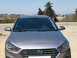 Hyundai Accent-2