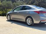 Hyundai Accent-6