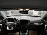 Kia Sorento-12