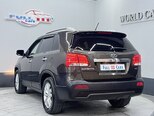 Kia Sorento-5