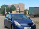Toyota Prius-2