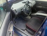 Toyota Prius-11
