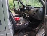 Ford Transit-12