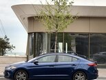 Hyundai Elantra-8