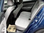 Hyundai Elantra-14