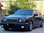 Mercedes E 230-5