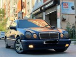 Mercedes E 230-3