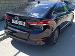 Hyundai Elantra-6