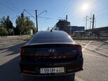 Hyundai Sonata-9