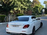 Mercedes E 300-12