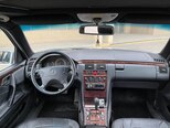 Mercedes E 240-5